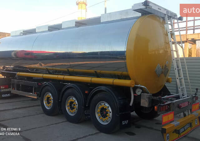 Серый Clayton Commercial S1, объемом двигателя 0 л и пробегом 250 тыс. км за 34000 $, фото 1 на Automoto.ua