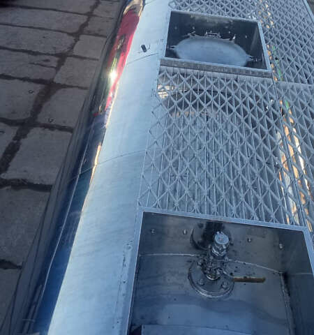 Серый Clayton Commercial S1, объемом двигателя 0 л и пробегом 250 тыс. км за 34000 $, фото 13 на Automoto.ua