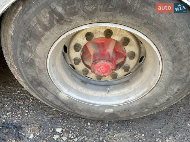 Cobo Hermanos 1995 в Теплодаре на Automoto.ua Красный Cobo Hermanos, объемом двигателя 0 л и пробегом 200 тыс. км за 16500 $, фото 6 на Automoto.ua