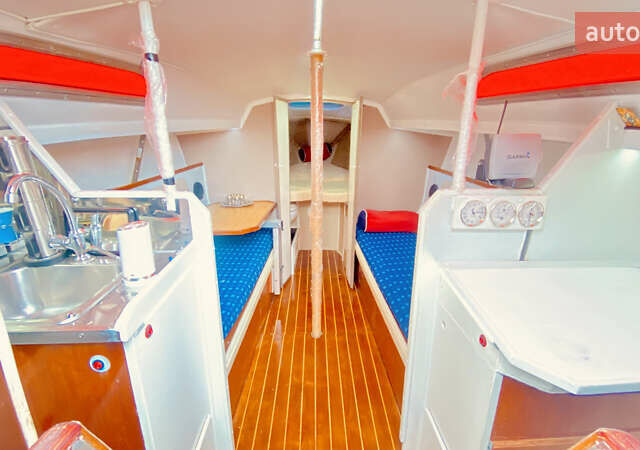 Colvic UFO 27 1989 у Києві на Automoto.ua Colvic UFO 27, об'ємом двигуна 0 л та пробігом 0 тис. км за 18000 $, фото 2 на Automoto.ua