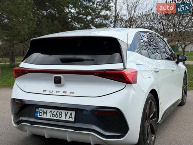 Белый Cupra Born, объемом двигателя 0 л и пробегом 93 тыс. км за 21500 $, фото 10 на Automoto.ua