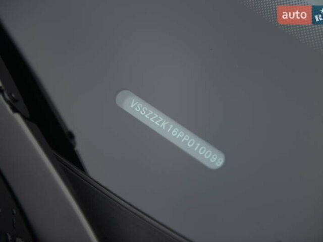 Черный Cupra Born, объемом двигателя 0 л и пробегом 26 тыс. км за 25300 $, фото 5 на Automoto.ua