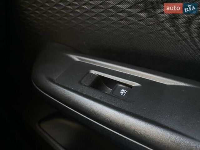 Cupra Born 2023 в Киеве на Automoto.ua Черный Cupra Born, объемом двигателя 0 л и пробегом 49 тыс. км за 27000 $, фото 26 на Automoto.ua