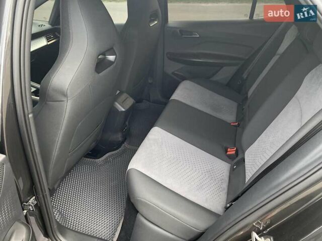 Cupra Born 2023 в Киеве на Automoto.ua Черный Cupra Born, объемом двигателя 0 л и пробегом 49 тыс. км за 27000 $, фото 8 на Automoto.ua