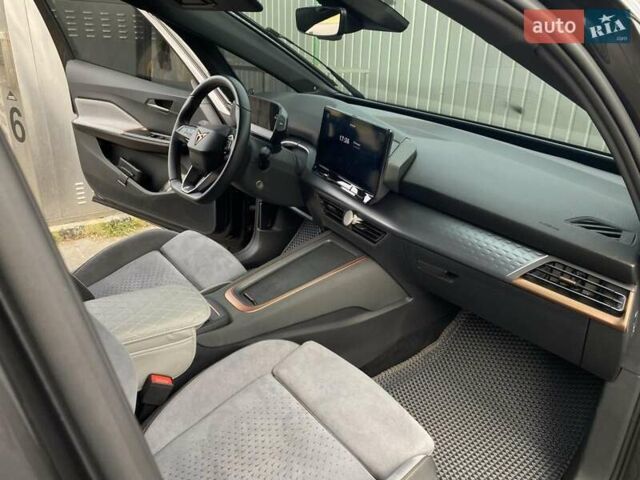 Cupra Born 2023 в Киеве на Automoto.ua Черный Cupra Born, объемом двигателя 0 л и пробегом 49 тыс. км за 27000 $, фото 9 на Automoto.ua