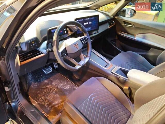 Коричневый Cupra Born, объемом двигателя 0 л и пробегом 21 тыс. км за 18500 $, фото 29 на Automoto.ua