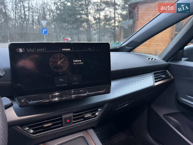 Коричневый Cupra Born, объемом двигателя 0 л и пробегом 4 тыс. км за 15500 $, фото 23 на Automoto.ua