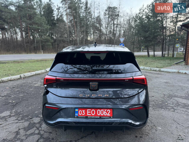 Коричневый Cupra Born, объемом двигателя 0 л и пробегом 4 тыс. км за 15500 $, фото 5 на Automoto.ua