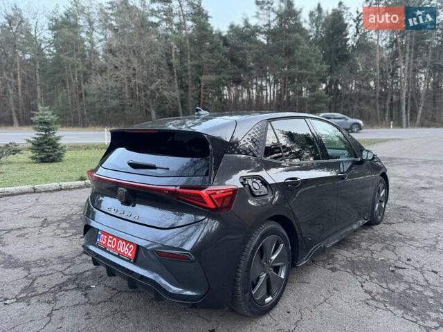 Коричневый Cupra Born, объемом двигателя 0 л и пробегом 4 тыс. км за 15500 $, фото 3 на Automoto.ua