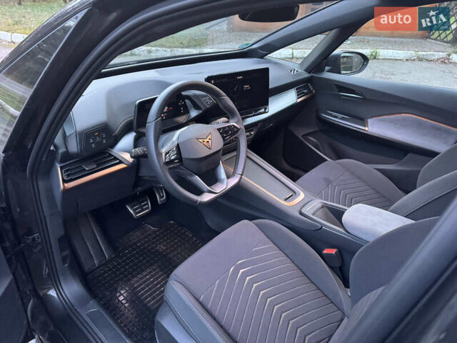 Коричневый Cupra Born, объемом двигателя 0 л и пробегом 4 тыс. км за 15500 $, фото 17 на Automoto.ua