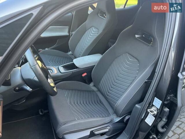 Серый Cupra Born, объемом двигателя 0 л и пробегом 43 тыс. км за 17999 $, фото 21 на Automoto.ua