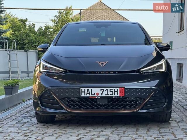 Серый Cupra Born, объемом двигателя 0 л и пробегом 43 тыс. км за 17999 $, фото 3 на Automoto.ua