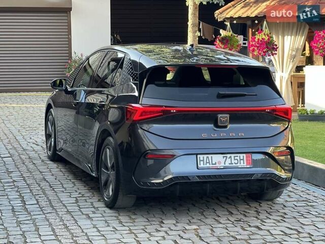 Серый Cupra Born, объемом двигателя 0 л и пробегом 43 тыс. км за 17999 $, фото 11 на Automoto.ua