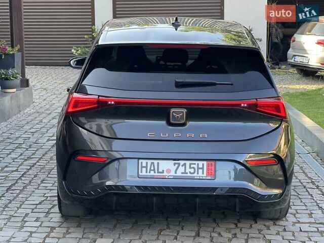 Серый Cupra Born, объемом двигателя 0 л и пробегом 43 тыс. км за 17999 $, фото 10 на Automoto.ua