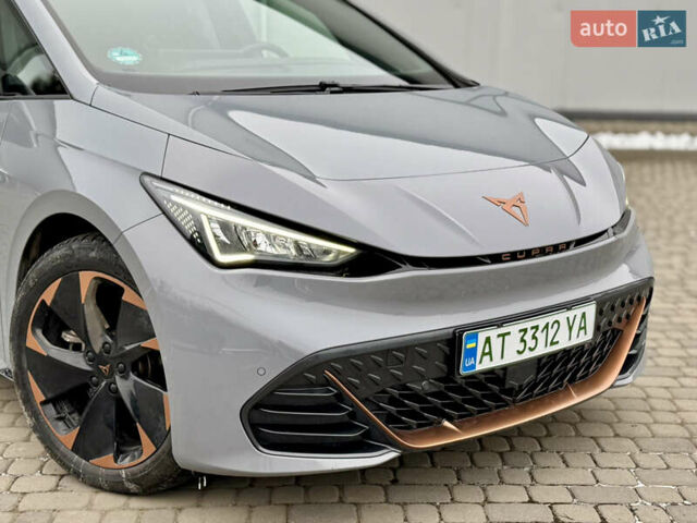 Сірий Cupra Born, об'ємом двигуна 0 л та пробігом 125 тис. км за 19500 $, фото 4 на Automoto.ua