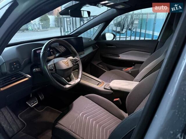 Сірий Cupra Born, об'ємом двигуна 0 л та пробігом 125 тис. км за 19600 $, фото 3 на Automoto.ua