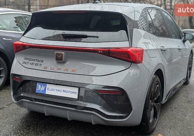 Серый Cupra Born, объемом двигателя 0 л и пробегом 71 тыс. км за 20999 $, фото 63 на Automoto.ua