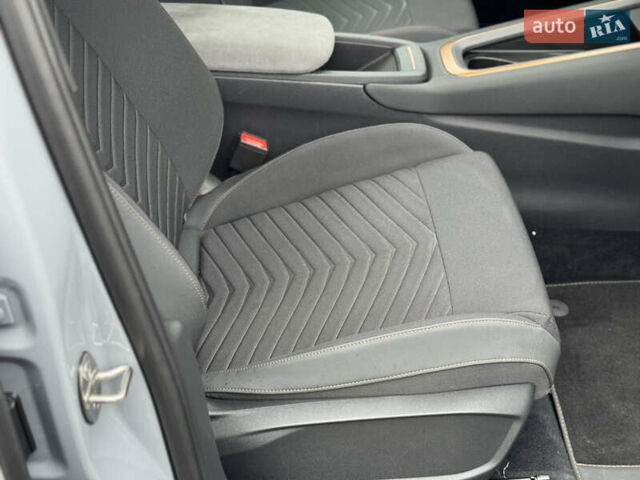 Серый Cupra Born, объемом двигателя 0 л и пробегом 5 тыс. км за 23500 $, фото 23 на Automoto.ua