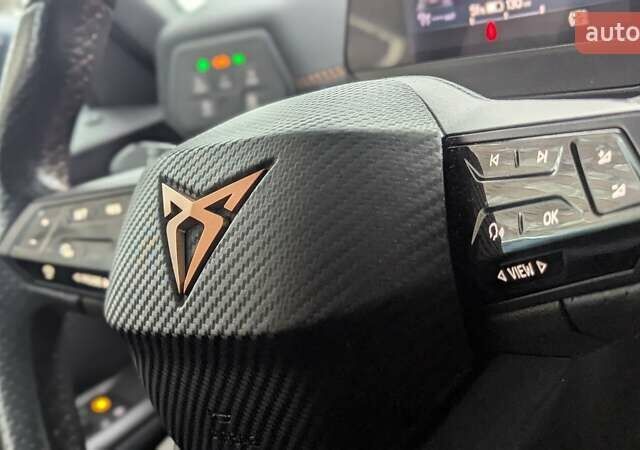 Серый Cupra Born, объемом двигателя 0 л и пробегом 71 тыс. км за 20999 $, фото 13 на Automoto.ua