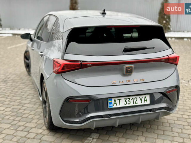 Сірий Cupra Born, об'ємом двигуна 0 л та пробігом 125 тис. км за 19500 $, фото 24 на Automoto.ua
