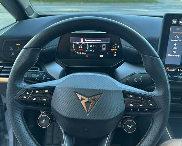 Cupra Born 2024 в Тернополе на Automoto.ua Серый Cupra Born, объемом двигателя 0 л и пробегом 14 тыс. км за 27500 $, фото 42 на Automoto.ua