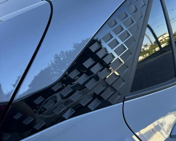 Cupra Born 2024 в Тернополе на Automoto.ua Серый Cupra Born, объемом двигателя 0 л и пробегом 14 тыс. км за 27500 $, фото 17 на Automoto.ua