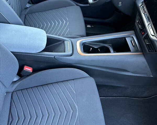 Cupra Born 2024 в Тернополе на Automoto.ua Серый Cupra Born, объемом двигателя 0 л и пробегом 14 тыс. км за 27500 $, фото 27 на Automoto.ua