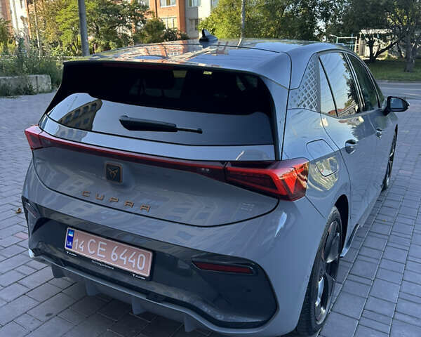 Cupra Born 2024 в Тернополе на Automoto.ua Серый Cupra Born, объемом двигателя 0 л и пробегом 14 тыс. км за 27500 $, фото 11 на Automoto.ua