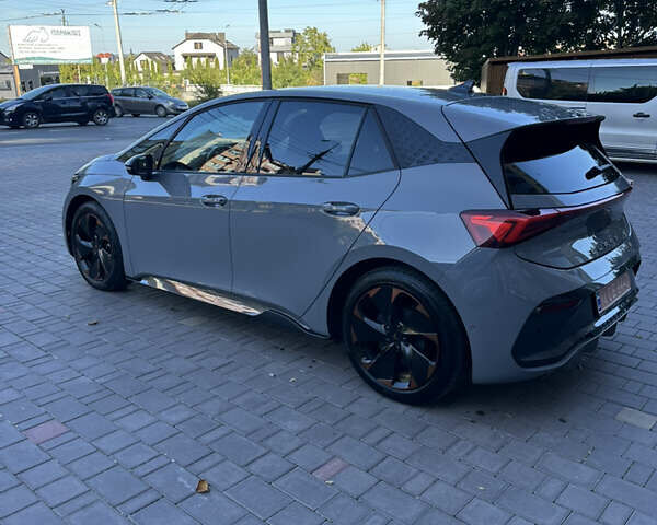 Cupra Born 2024 в Тернополе на Automoto.ua Серый Cupra Born, объемом двигателя 0 л и пробегом 14 тыс. км за 27500 $, фото 8 на Automoto.ua