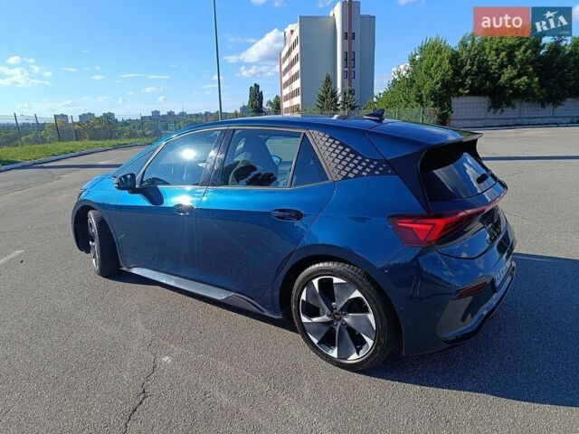 Синій Cupra Born, об'ємом двигуна 0 л та пробігом 82 тис. км за 18700 $, фото 10 на Automoto.ua