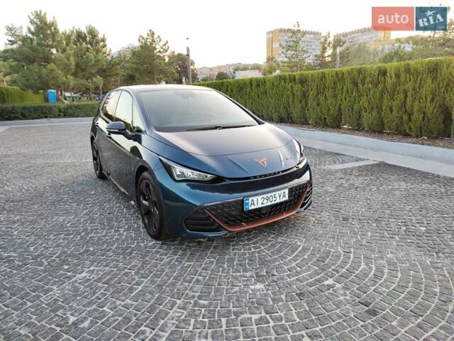 Синий Cupra Born, объемом двигателя 0 л и пробегом 6 тыс. км за 23952 $, фото 3 на Automoto.ua