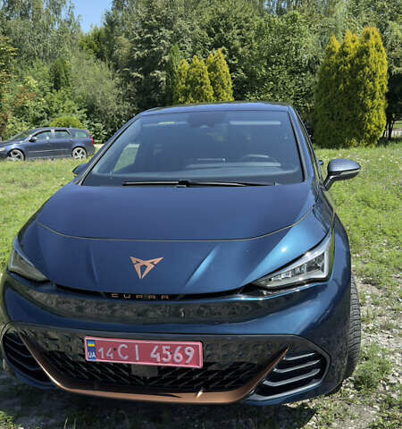 Синий Cupra Born, объемом двигателя 0 л и пробегом 36 тыс. км за 19700 $, фото 1 на Automoto.ua