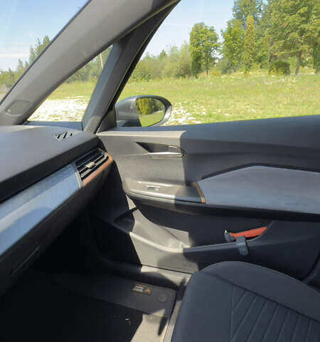 Синий Cupra Born, объемом двигателя 0 л и пробегом 36 тыс. км за 19700 $, фото 23 на Automoto.ua