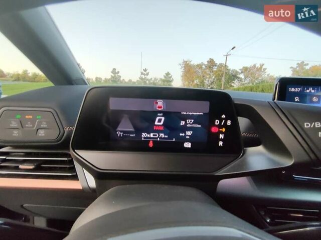 Синий Cupra Born, объемом двигателя 0 л и пробегом 6 тыс. км за 23952 $, фото 48 на Automoto.ua
