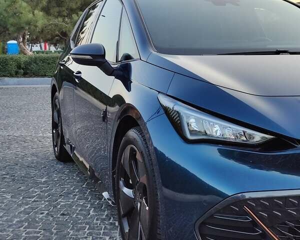 Синий Cupra Born, объемом двигателя 0 л и пробегом 6 тыс. км за 23952 $, фото 2 на Automoto.ua