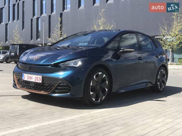 Синий Cupra Born, объемом двигателя 0 л и пробегом 12 тыс. км за 21800 $, фото 36 на Automoto.ua