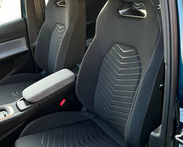 Синий Cupra Born, объемом двигателя 0 л и пробегом 12 тыс. км за 21800 $, фото 23 на Automoto.ua