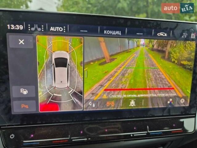 Синий Cupra Born, объемом двигателя 0 л и пробегом 23 тыс. км за 30000 $, фото 2 на Automoto.ua