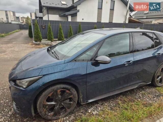 Синий Cupra Born, объемом двигателя 0 л и пробегом 23 тыс. км за 30000 $, фото 5 на Automoto.ua