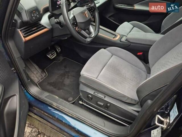 Синий Cupra Born, объемом двигателя 0 л и пробегом 23 тыс. км за 30000 $, фото 4 на Automoto.ua