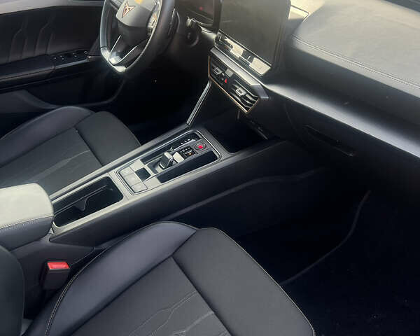 Білий Cupra Formentor, об'ємом двигуна 0 л та пробігом 77 тис. км за 28500 $, фото 8 на Automoto.ua