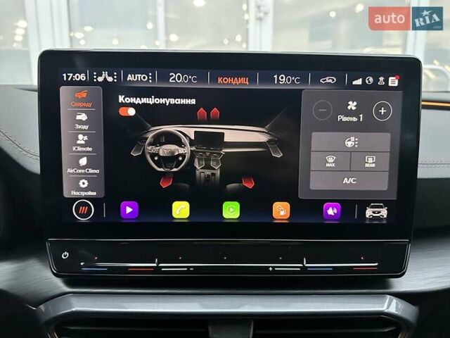 Белый Cupra Formentor, объемом двигателя 1.98 л и пробегом 7 тыс. км за 42000 $, фото 21 на Automoto.ua