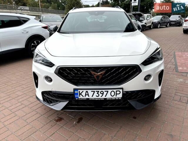 Білий Cupra Formentor, об'ємом двигуна 1.98 л та пробігом 18 тис. км за 42177 $, фото 1 на Automoto.ua