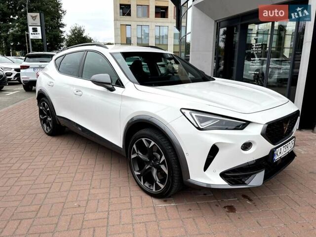 Білий Cupra Formentor, об'ємом двигуна 1.98 л та пробігом 18 тис. км за 42177 $, фото 2 на Automoto.ua