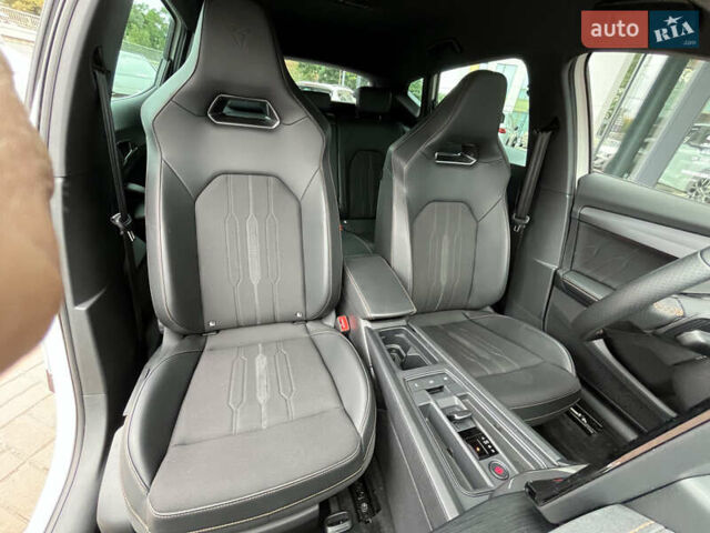 Белый Cupra Formentor, объемом двигателя 1.98 л и пробегом 18 тыс. км за 44291 $, фото 18 на Automoto.ua