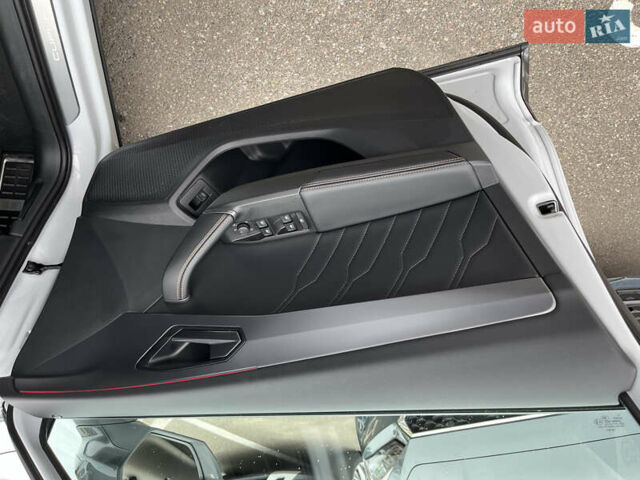 Белый Cupra Formentor, объемом двигателя 1.98 л и пробегом 19 тыс. км за 44028 $, фото 13 на Automoto.ua