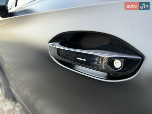 Черный Cupra Formentor, объемом двигателя 1.98 л и пробегом 40 тыс. км за 36999 $, фото 7 на Automoto.ua