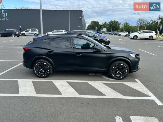 Чорний Cupra Formentor, об'ємом двигуна 1.98 л та пробігом 33 тис. км за 39000 $, фото 9 на Automoto.ua