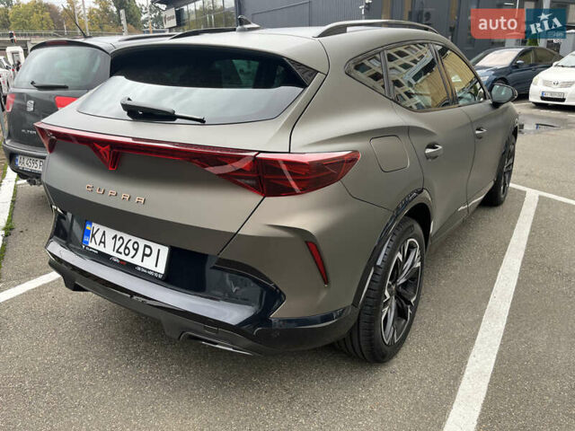 Коричневый Cupra Formentor, объемом двигателя 1.97 л и пробегом 3 тыс. км за 41395 $, фото 2 на Automoto.ua