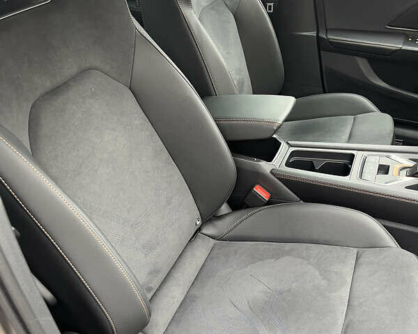 Коричневый Cupra Formentor, объемом двигателя 1.97 л и пробегом 3 тыс. км за 41395 $, фото 6 на Automoto.ua